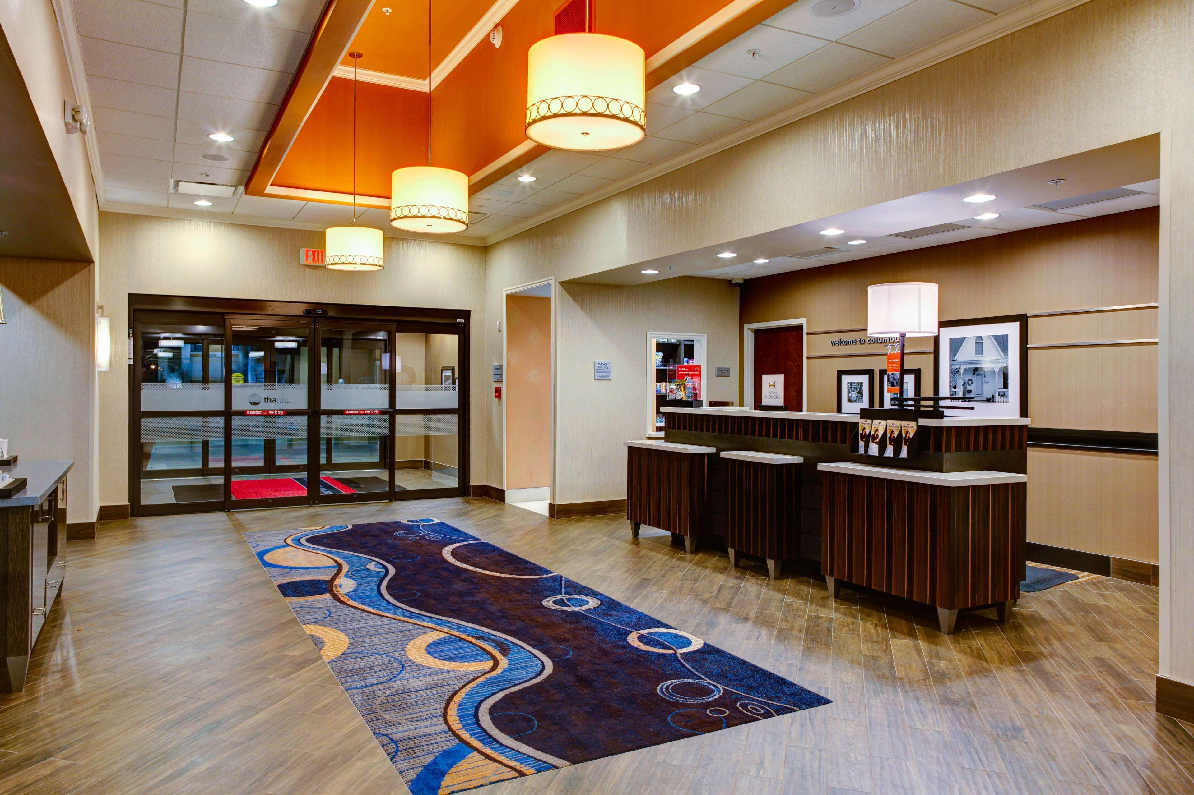 Hampton Inn And Suites Columbus, Ms Exterior foto